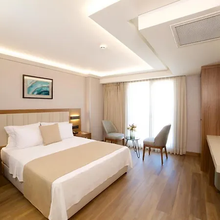 Erboy Sirkeci 4*