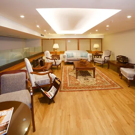 Hotel Erboy Sirkeci 4*