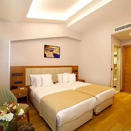 Erboy Sirkeci 4*