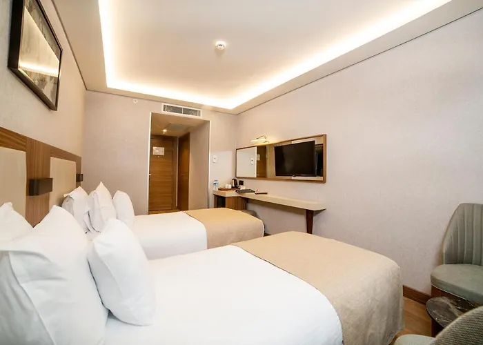 Отель Erboy Sirkeci 4*