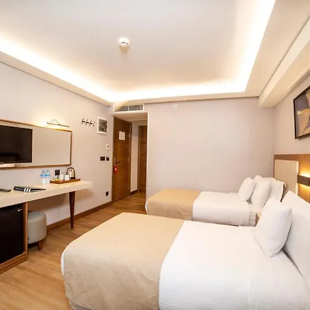 Hotel Erboy Sirkeci 4*