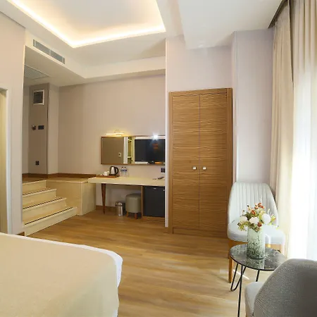 Hotel Erboy Sirkeci 4*