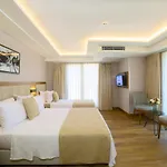 ホテル Erboy Sirkeci 4*
