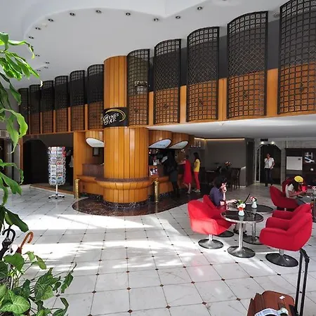 西鲁克兹集团艾博伊酒店